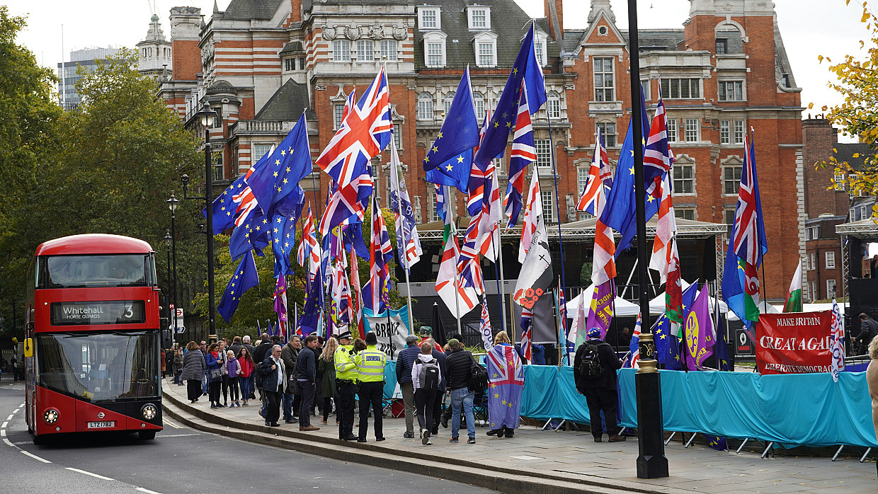 Brexit and Social Charges